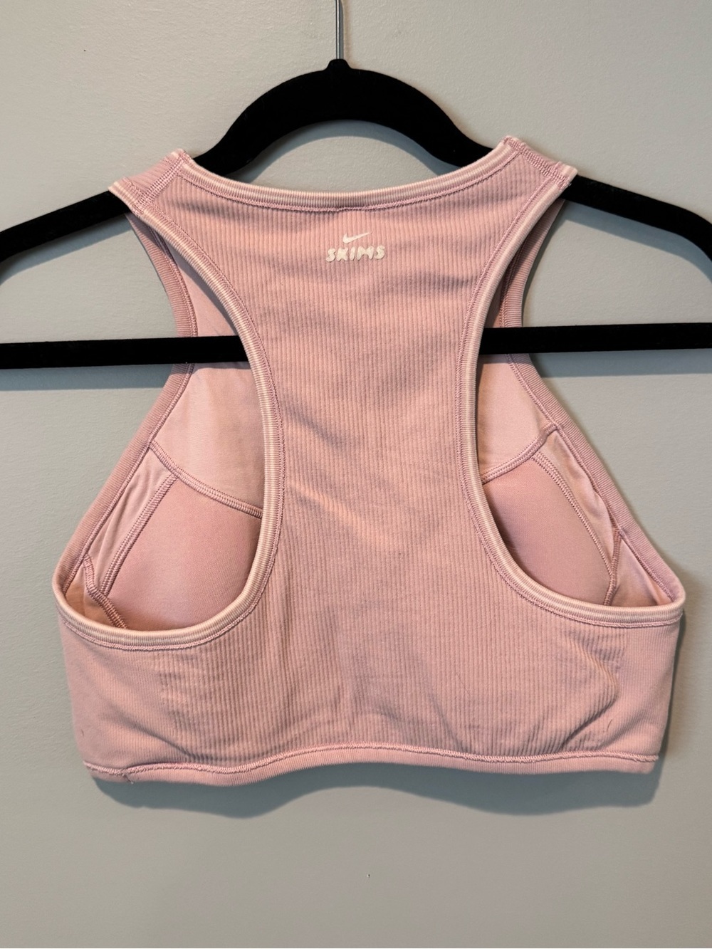 Nike Skims Ribbed Seamless Racer Front Tank - Picture 3 of 3